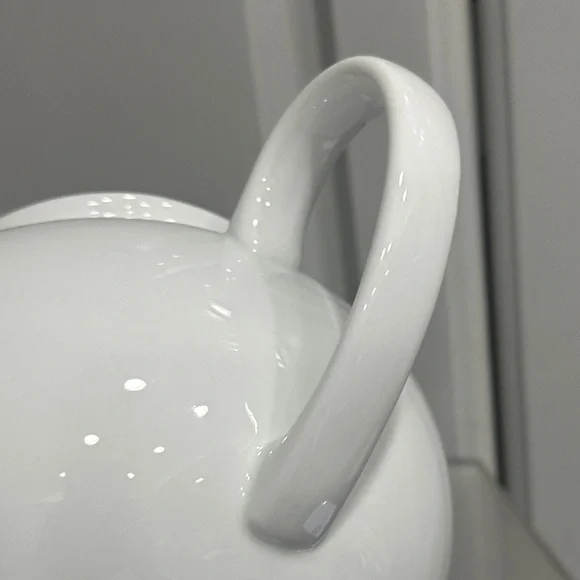 Pottery Barn White Teapot - Picture 13 of 13